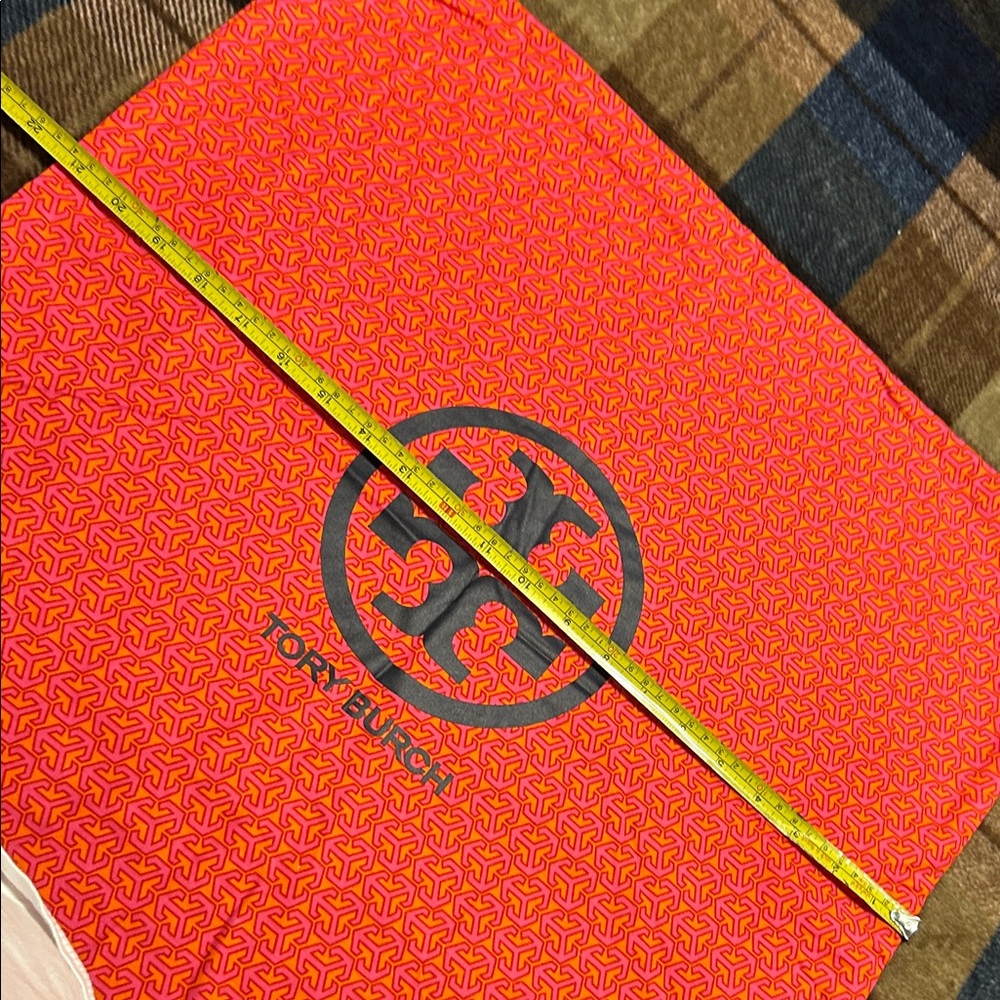 Tory Burch Bright Red Logo Pouch - Picture 5 of 9